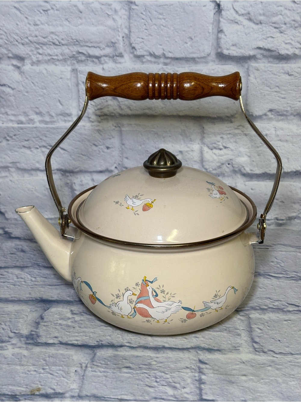 Vintage International China Marmalade Enamel Tea Kettle Ducks Geese Cottagecore